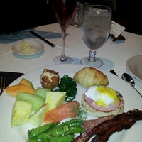 Opus 9 Steakhouse - Steakhouse in Williamsburg