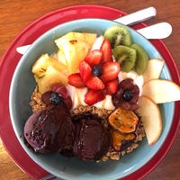 Foto diambil di Negra Café oleh Sandra O. pada 4/22/2019