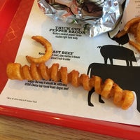 Photo taken at Arby&amp;#39;s by Bill C. on 9/25/2014