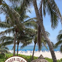 รูปภาพถ่ายที่ Palm Beach Marriott Singer Island Beach Resort &amp;amp; Spa โดย S เมื่อ 7/12/2023
