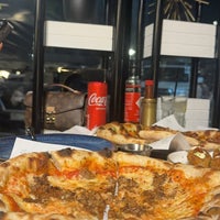 4/29/2024 tarihinde Nood .ziyaretçi tarafından 8portions Pizza'de çekilen fotoğraf
