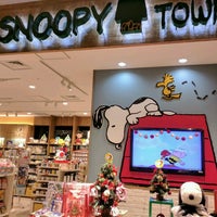 Photo taken at Snoopy Town Shop by Santaro T. on 11/6/2016
