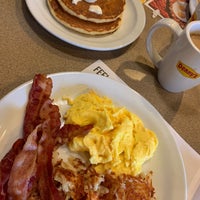 Denny's - Breakfast Spot in Miami Beach