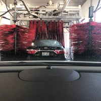 7/12/2019にTodd P.がExpress Car Washで撮った写真