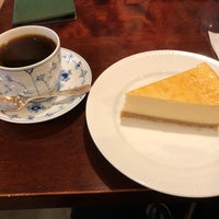 Photo taken at Tsubakiya Coffee by keiyoboy on 11/14/2020