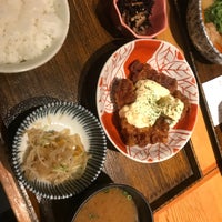 Photo taken at おばんざい料理 なかよし 並木橋店 by Tomoki K. on 6/15/2022