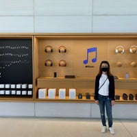 Photo taken at Apple Park Visitor Center by Kevin H. on 4/10/2021
