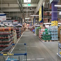 Photo taken at METRO Cash &amp;amp; Carry by Олеган on 5/11/2021