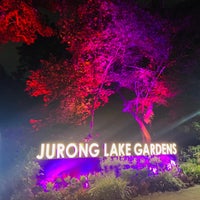 Photo taken at Jurong Lake Gardens by Robin C. on 9/4/2022