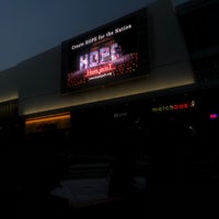 Foto scattata a Angelika Film Center at Mosaic da Jamal A. il 3/26/2021