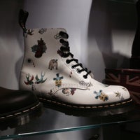 dr martens gurney plaza