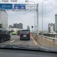 Photo taken at Asoke 1 Toll Plaza by Beer P. on 10/24/2023