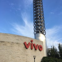 Photo taken at Telefônica Vivo by Thiago S. on 5/4/2017
