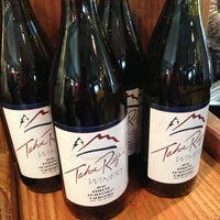 Photo taken at Tahoe Ridge Winery and Bistro and Olive Oil Market by Roshell W. on 8/14/2013