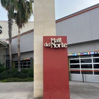 รูปภาพถ่ายที่ Mall del Norte โดย Nella V. เมื่อ 1/1/2024