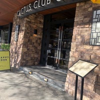 Foto tomada en Cactus Club Cafe  por Nella V. el 3/8/2020