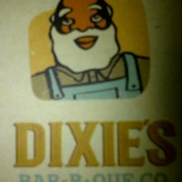 Foto diambil di Dixie&amp;#39;s Bar-B-Que Co. oleh Danilo C. pada 10/7/2013