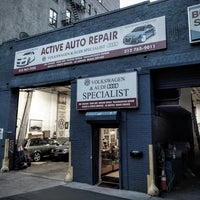 Das Foto wurde bei Active Auto Repair NYC von Jon B. am 2/6/2016 aufgenommen