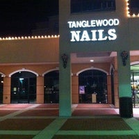 รูปภาพถ่ายที่ Tanglewood Nails โดย TUYETMAI T. เมื่อ 5/11/2013