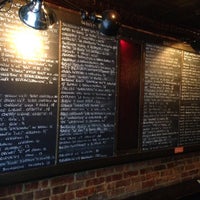 Foto tomada en The Ten Bells  por John B. el 5/18/2013