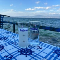 Das Foto wurde bei Kalami Balık Restaurant von S M am 9/17/2023 aufgenommen