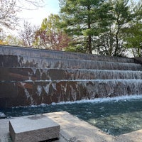 Photo taken at Franklin Delano Roosevelt Memorial by Kris on 3/31/2024