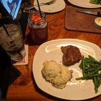Photo taken at Outback Steakhouse by Marisa C. on 7/8/2018