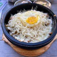 Photo taken at SJ Omogari Korean Restaurant by Linda C. on 5/27/2023