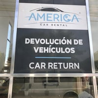Foto tirada no(a) America Car Rental por JR H. em 8/3/2017