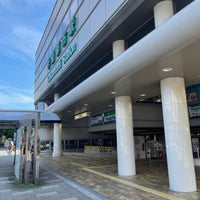 Photo taken at Gakuentoshi Station (S14) by yamiuser on 7/17/2022