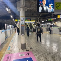 Photo taken at JR Platforms 1-2 by yamiuser on 5/1/2022