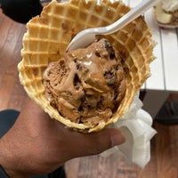 Photo taken at Andia&amp;#39;s Homemade Ice Cream by Shruthin M. on 3/8/2020