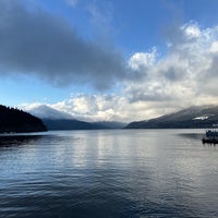 Photo taken at Lake Ashinoko by Jueming on 2/7/2024