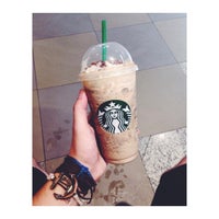 Photo taken at Starbucks by Wallas C. on 9/27/2015