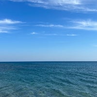 Photo taken at Kiotari Beach by Tammy on 9/17/2023