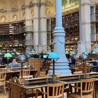 Photo taken at Bibliothèque Nationale de France – Richelieu by Andrea C. on 12/30/2022