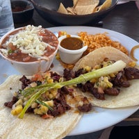 Foto tomada en Nuestro Mexico Restaurant  por Brandon N. el 4/18/2023