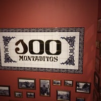 Photo taken at 100 Montaditos Insurgentes by Día N. on 1/4/2015