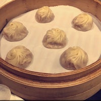 Photo taken at Din Tai Fung by Kenny G. on 3/14/2016