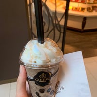 Photo taken at Godiva by ざわ ざ. on 11/4/2019