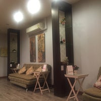 Photo taken at Siam Touch Massage &amp;amp; Spa by Monnara M. on 5/20/2016
