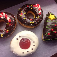 Photo taken at Mister Donut by Pinku N. on 1/1/2015