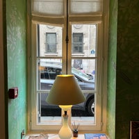 Снимок сделан в Hôtel du Danube пользователем carlos b. 2/11/2024
