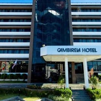 Снимок сделан в Cambirela Hotel пользователем Jefferson B. 4/21/2018