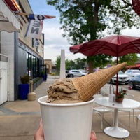 Photo taken at Bonnie Brae Ice Cream by . on 5/30/2021