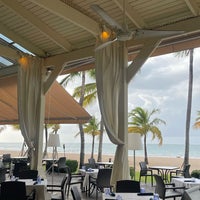 รูปภาพถ่ายที่ Sirena @ Courtyard by Marriott Isla Verde Beach Resort โดย . เมื่อ 8/8/2022