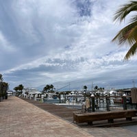 Снимок сделан в Postcard Inn Beach Resort &amp;amp; Marina пользователем . 3/25/2022