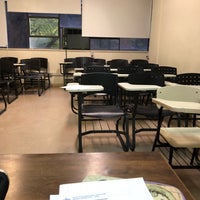 Photo taken at Faculdade de Biblioteconomia e Comunicação (FABICO) by Mára C. on 7/5/2018
