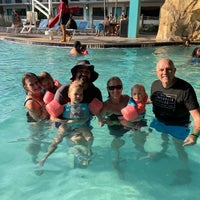 Foto tomada en CoCo Key Hotel &amp;amp; Water Resort - Orlando  por Griffin S. el 3/5/2021
