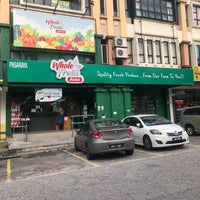 Pasaraya Whole Fruits Market Petaling Jaya Selangor